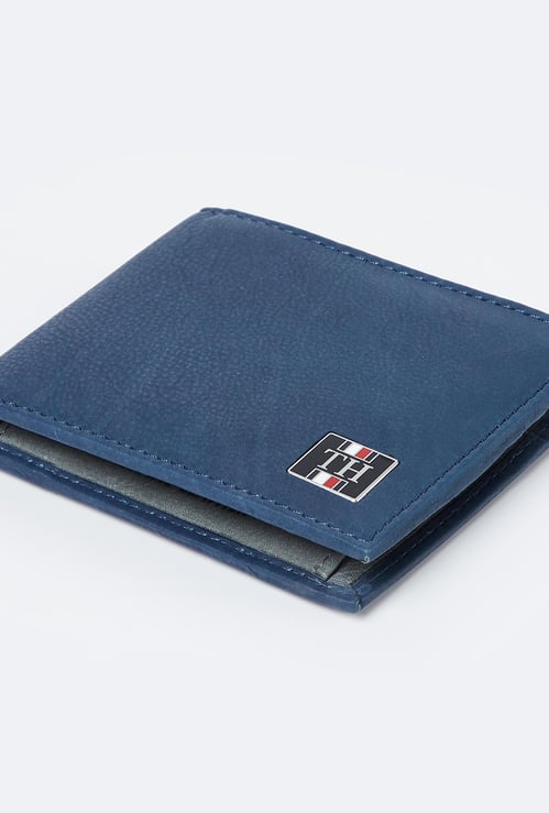 TOMMY HILFIGER Genuine Leather Textured Wallet