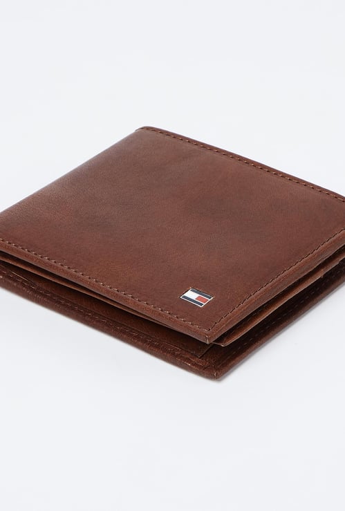TOMMY HILFIGER Genuine Leather Textured Wallet