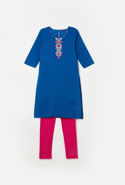 BIBA Embroidered Kurta with Solid Elasticated Leggings