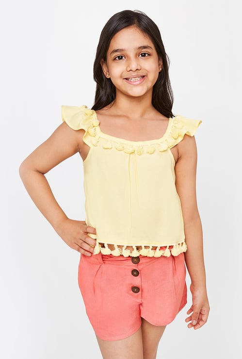 GLOBAL DESI Tasselled Sleeveless Top