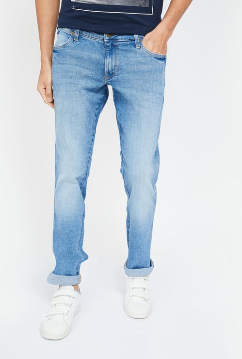WRANGLER Stonewashed Slim Tapered Jeans