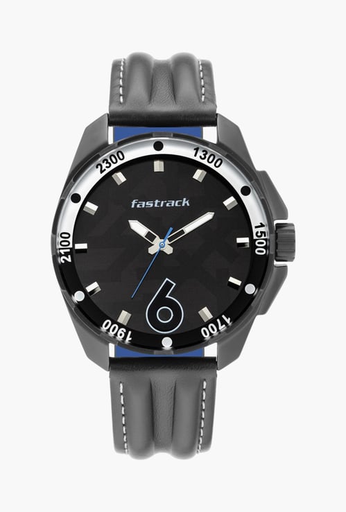 FASTRACK Men Analog Watch with Leather Strap - 3084NL05