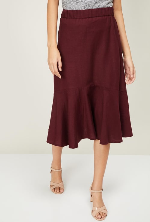 CODE Women Solid Trumpet Skirt
