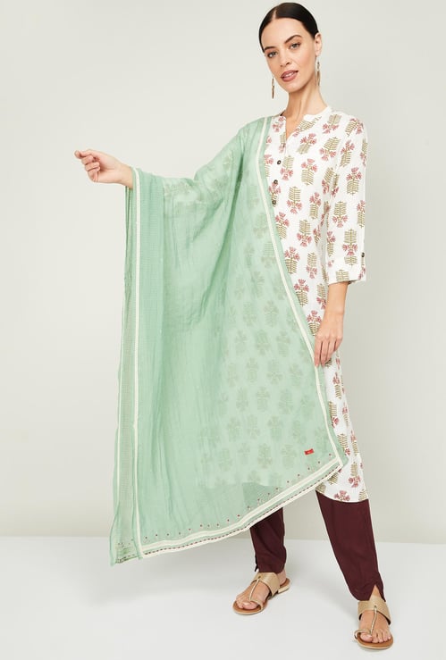 W Women Embroidered Dupatta