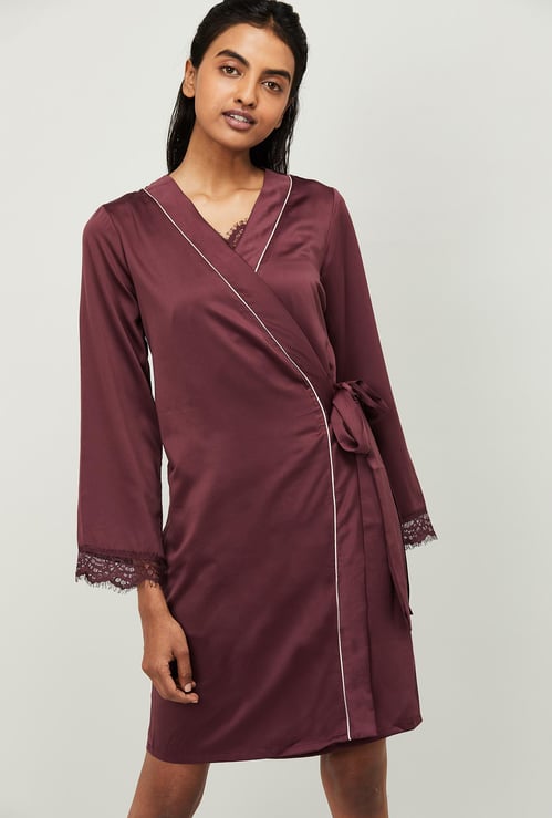 GINGER Women Solid Robe with Lace Trim
