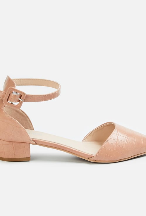 GINGER Women Textured Pointed-Toe Shoes with Ankle Strap