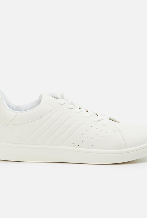 FORCA Men Solid Lace-Up Shoes