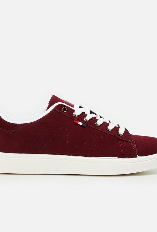 FORCA Men Solid Sneakers