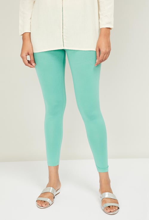 W Women Solid Ankle-Length Leggings