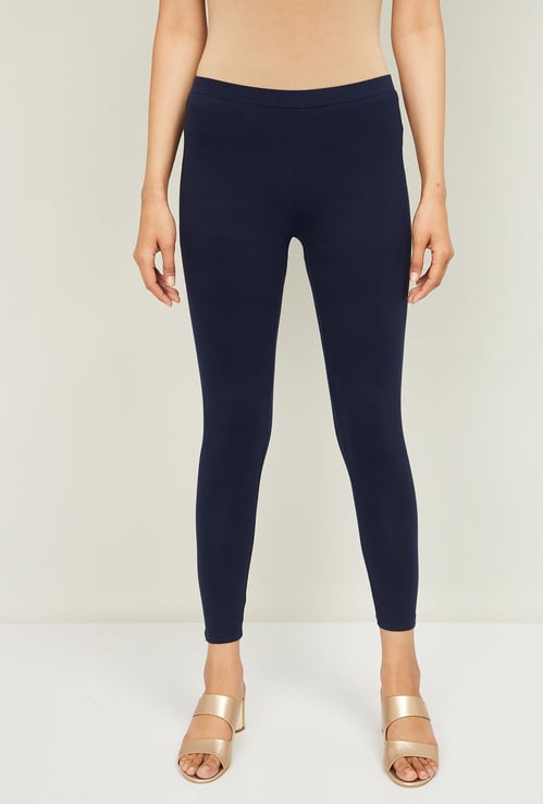 W Women Solid Elasticated Leggings