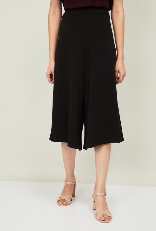CODE Women Solid Culottes with Elasticated Waistband
