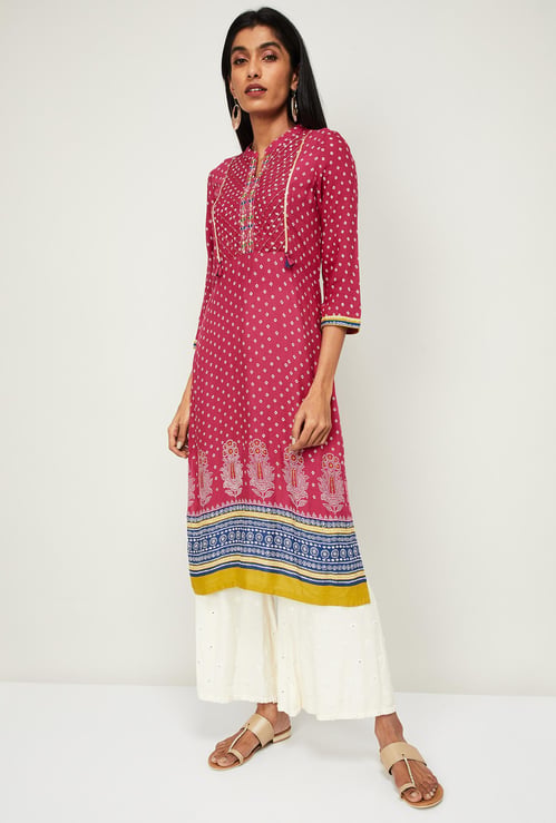 RANGRITI Women Printed Three-Quarter Sleeves Straight Kurta