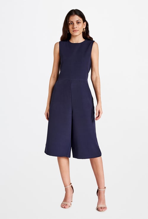 AND Women Solid Sleeveless Cropped Jumpsuit