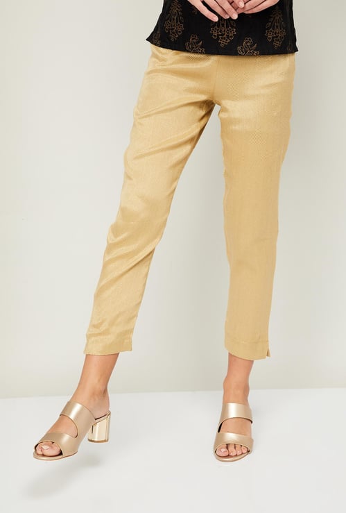 W Women Solid Cropped Straight Pants