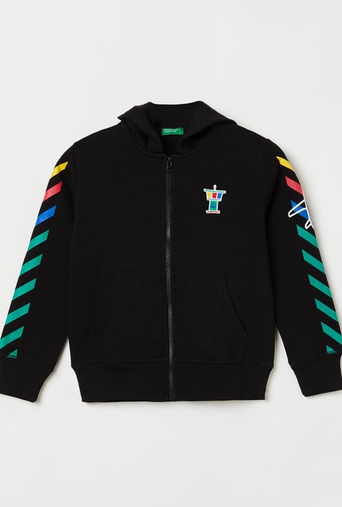 UNITED COLORS OF BENETTON Boys Printed Full Sleeves Hooded Sweatshirt