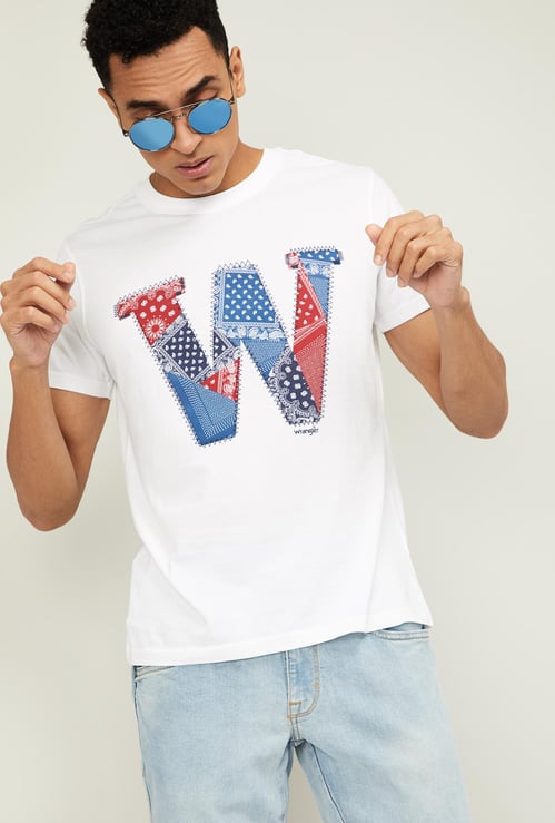 WRANGLER Men Typographic Print Regular Fit T-shirt