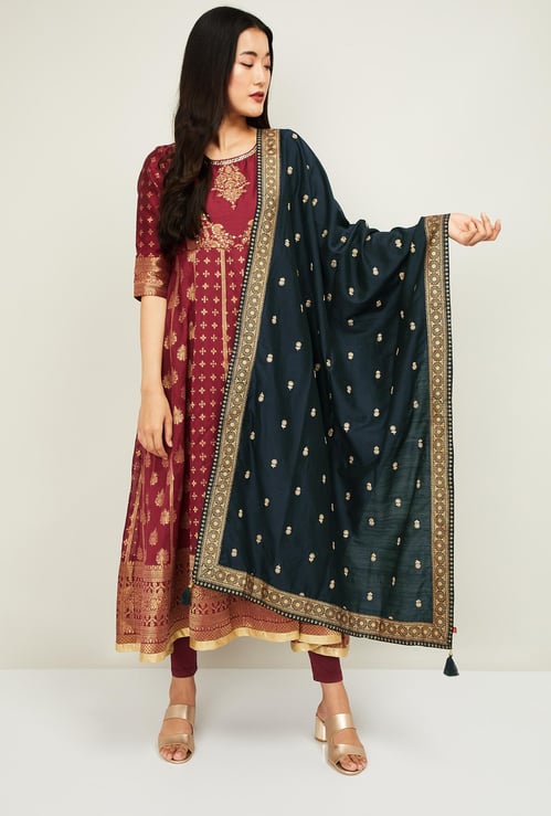 SPAN Women Embroidered Tassel Detailed Dupatta