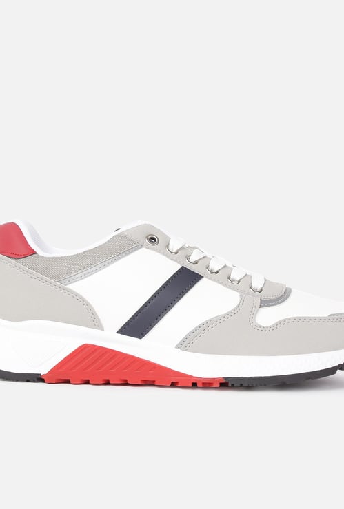 FORCA Men Textured Sports Shoes