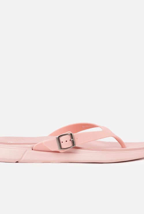 GINGER Women Textured Slippers