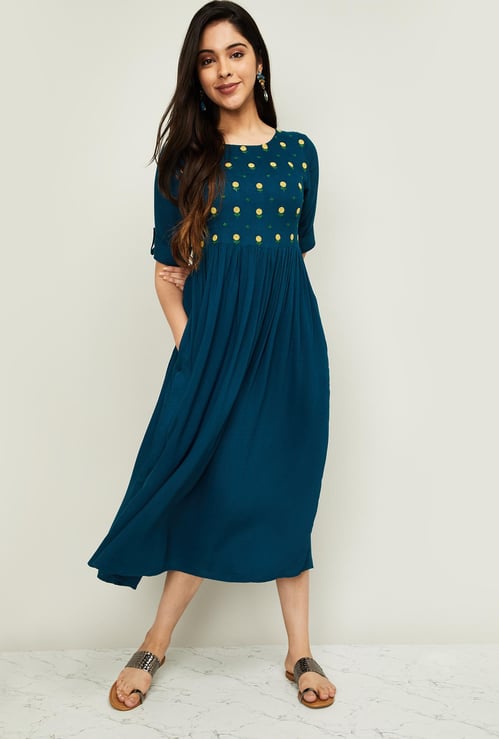 MELANGE Women Embroidered Midi Dress