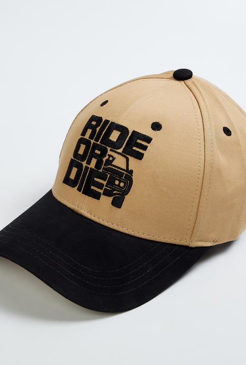 STATUS QUO Men Embroidered Cap