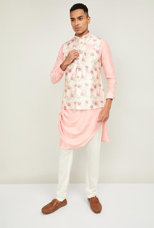 MANYAVAR Men Solid Kurta with Churidar and Printed Nehru Jacket
