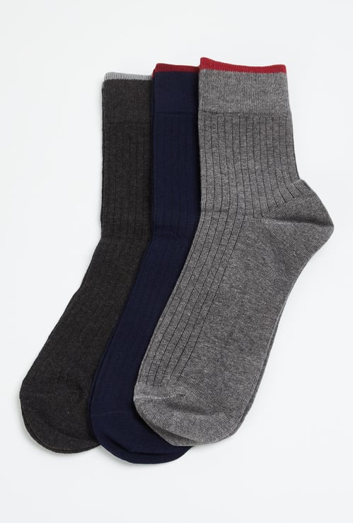 CODE Men Striped Socks- Pack of 3