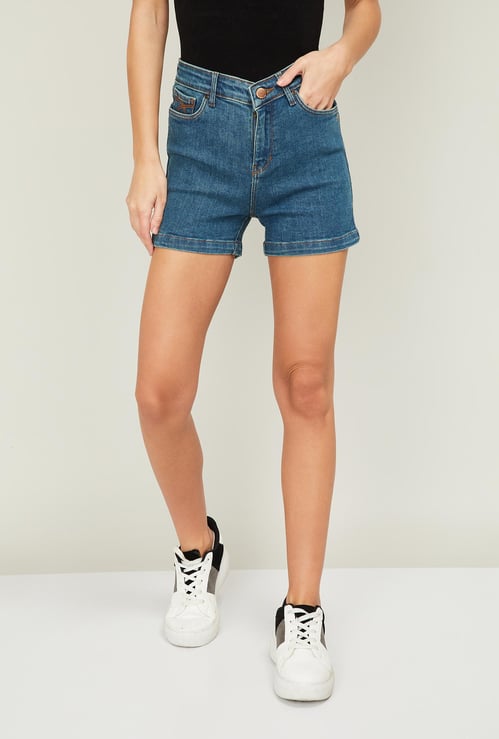 XPOSE Women Stonewashed Frayed Hem Shorts