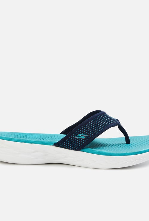 SKECHERS Women Solid Flip-Flops