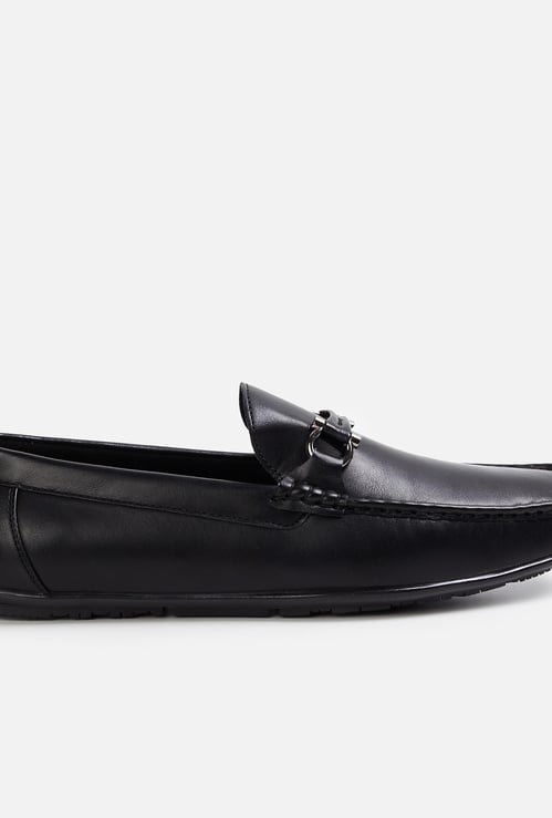 CODE Men Solid Slip-on Formal Shoes