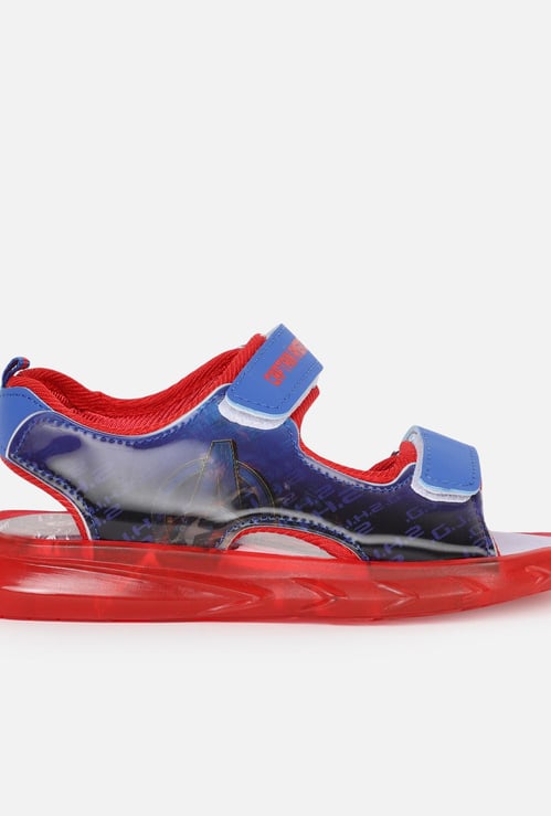FAME FOREVER Boys Avengers Print Velcro Strap Sandals
