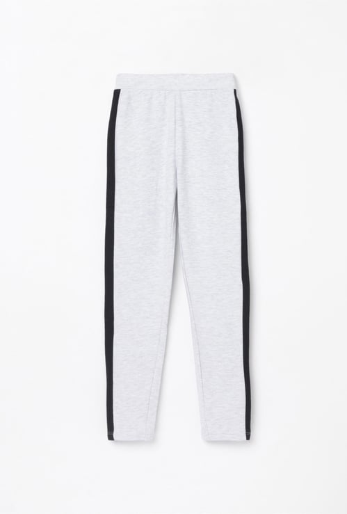 FAME FOREVER YOUNG Girls Solid Track Pants