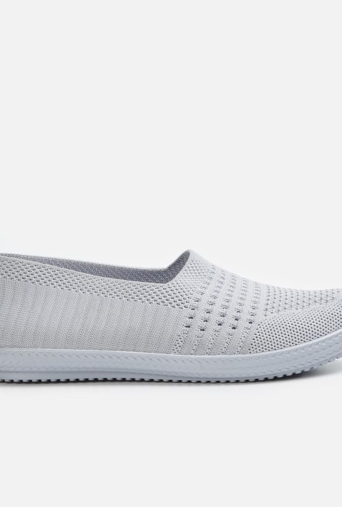 GINGER Women Textured Slip-On Shoes