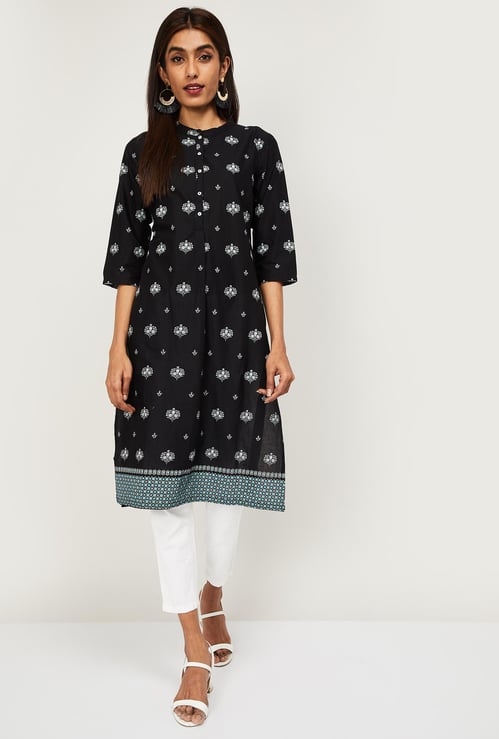 W Women Printed Three-Quarter Sleeves Straight Kurta