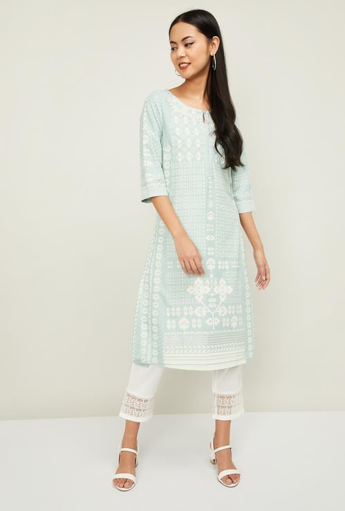 W Women Printed Kurta with Three-quarter Sleeves
