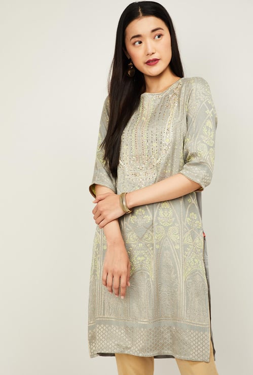W Women Yarn Dyed Three-Quarter Sleeves Straight Kurta
