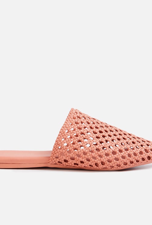 CODE Women Textured Mules