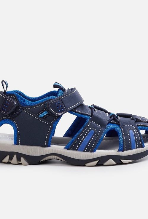 FAME FOREVER Boys Solid Sandals
