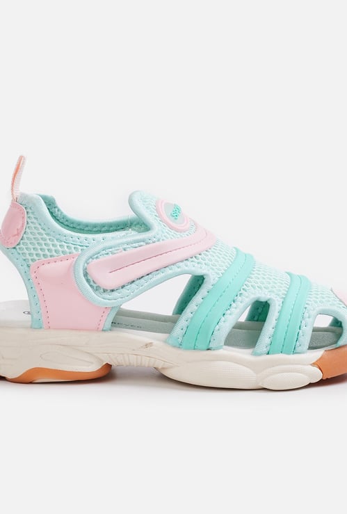 FAME FOREVER Girls Textured Sandals