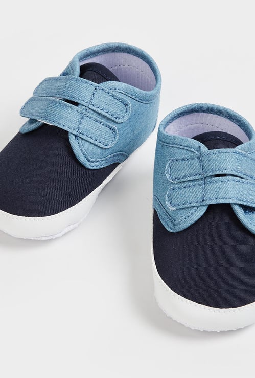 FAME FOREVER Boys Colourblocked Velcro-Strap Booties