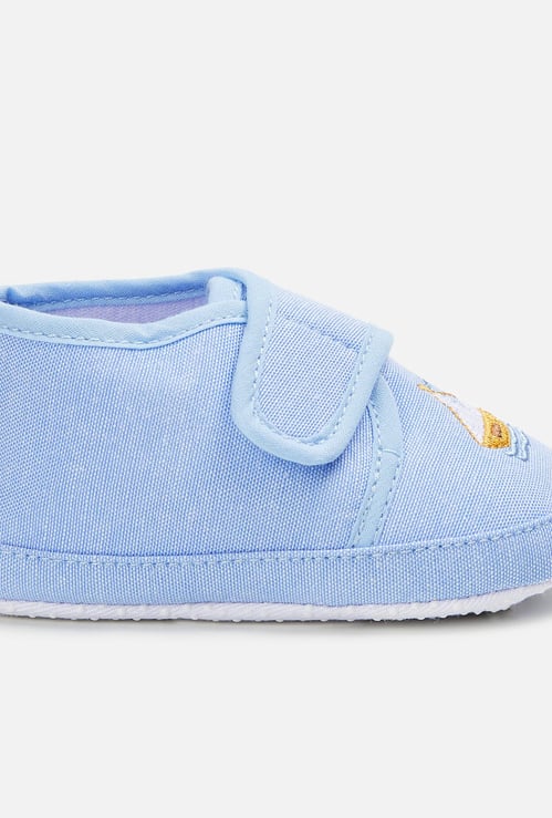 FAME FOREVER Boys Appliqued Booties