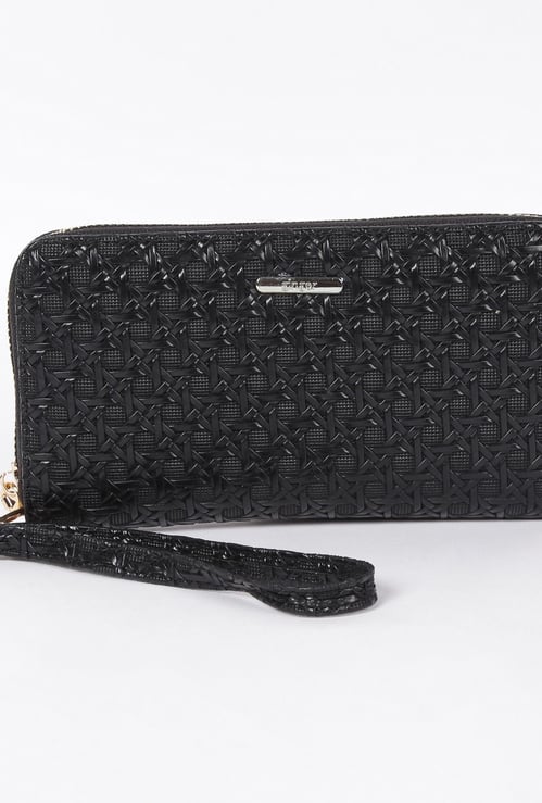 GINGER Women Textured Zip-Closure Wallet