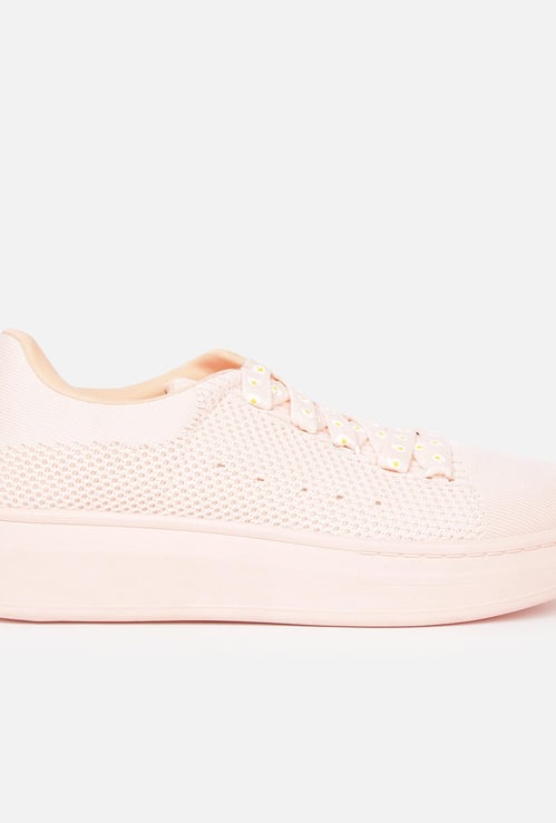 GINGER Women Textured Lace-Up Shoes