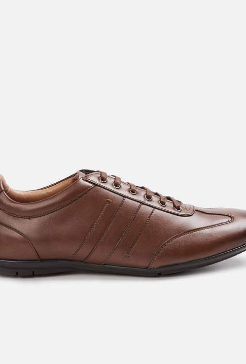 CODE Men Solid Formal Oxford Shoes