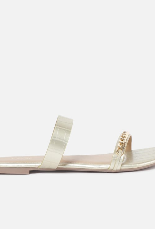 CODE Women Solid Open-Toe Flats