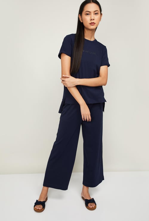 VAN HEUSEN Women Printed Lounge T-shirt with Solid Pyjamas
