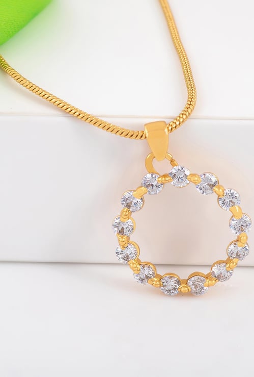 ESTELE Embellished Pendant Necklace
