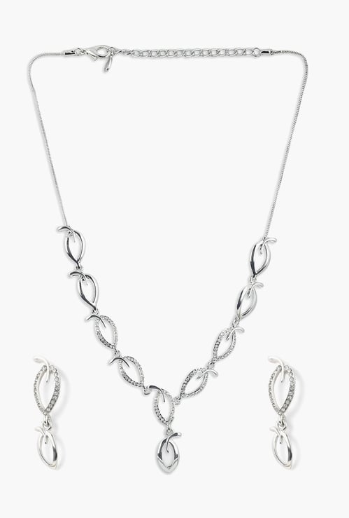 ESTELE Women Embellished Neckalce with Earrings