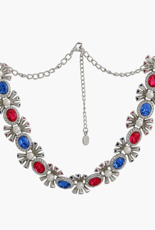 ESTELE Necklace with Stone Embellishments