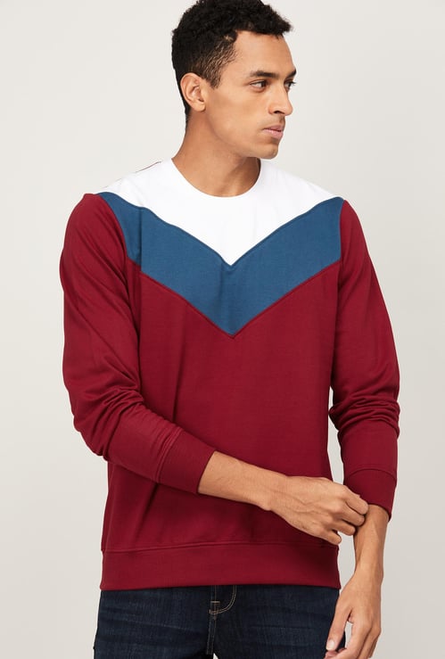 PARX Men Colourblocked Crew Neck Sweatshirt